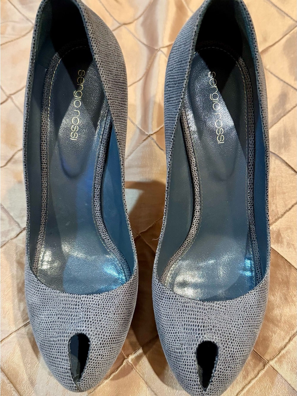 Sergio Rossi Gray Textured Peep-Toe Pumps, elegant heels, size 10